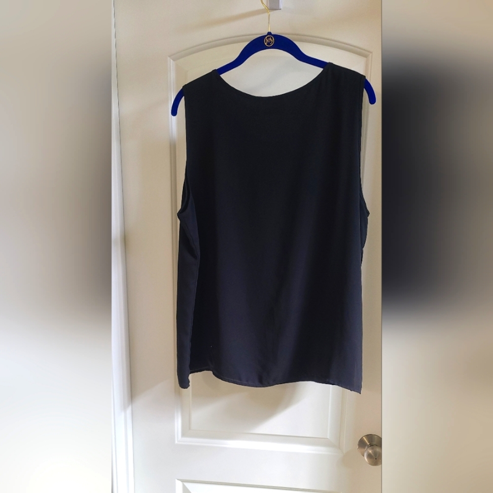 Chicos sleeveless tunic top